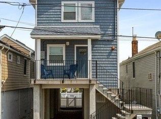 13 W 11th Rd, Broad Channel, NY 11693