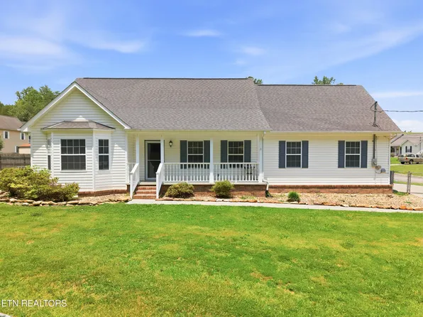 105 Aspen Ln, Oliver Springs, TN 37840