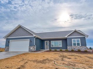 103 Graelyn Circle, Barneveld, WI 53507