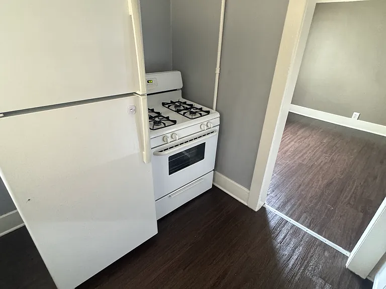 1519 Obispo Ave #2 — Photo 7