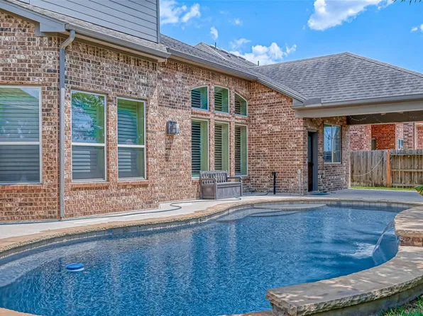 10323 Hatcher Dr, Katy, TX 77494