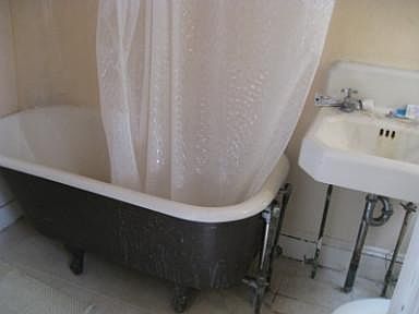 2nd image of 1508 N 17th St APT 2R