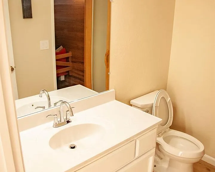 1931 Renoir Ave — Photo 17