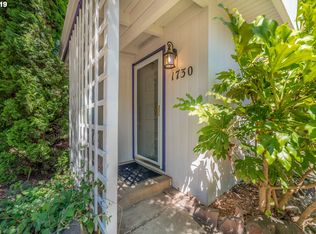 1730 Adams Ave, Cottage Grove, OR 97424
