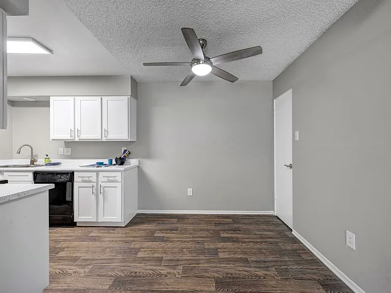 Arvada Green — Photo 5