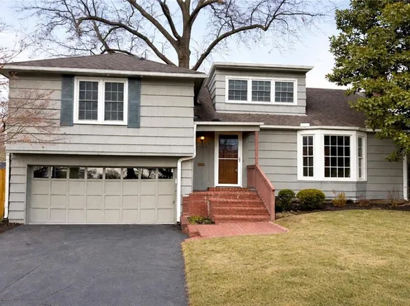 7000 Roe Ave, Prairie Village, KS 66208