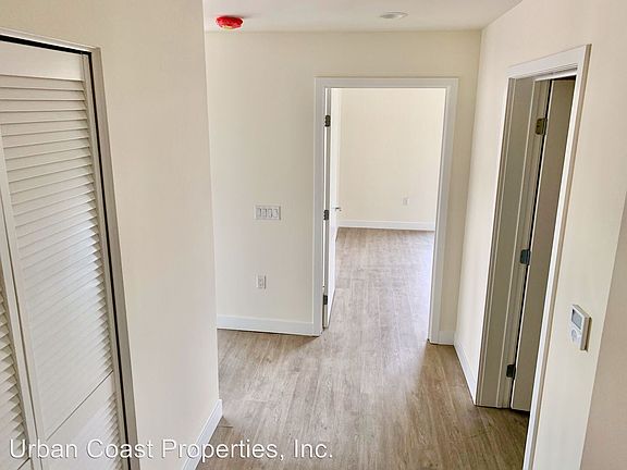 5th image of 1445 Washington St APT 204