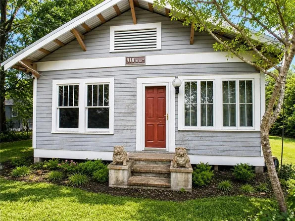 918 W 10th St, Bogalusa, LA 70427