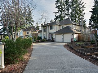 5410 166th Pl SW, Lynnwood, WA 98037