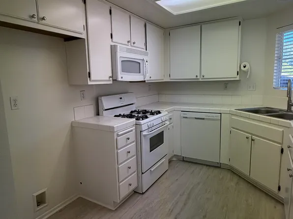 94 Abrigo, Rancho Santa Margarita, CA 92688