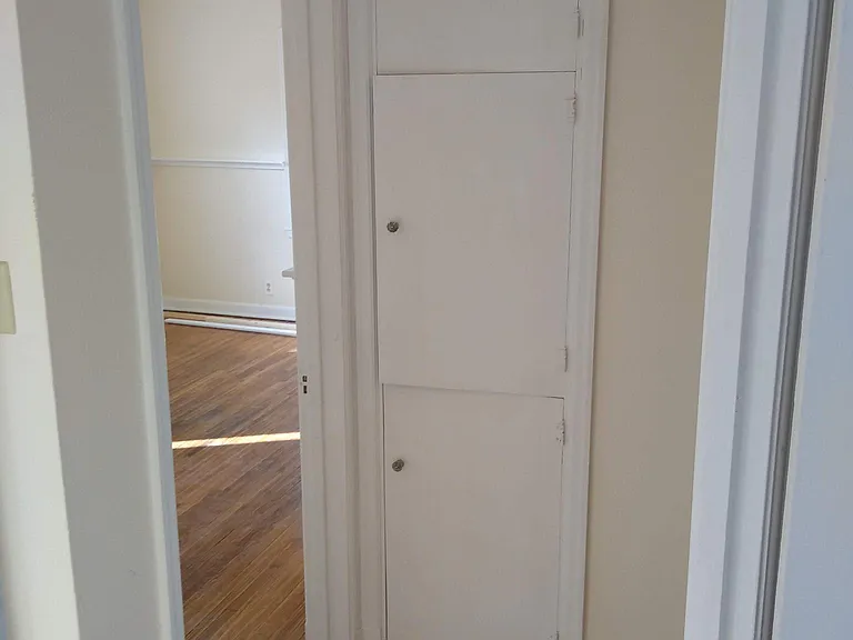 116 Howard Ave — Photo 10