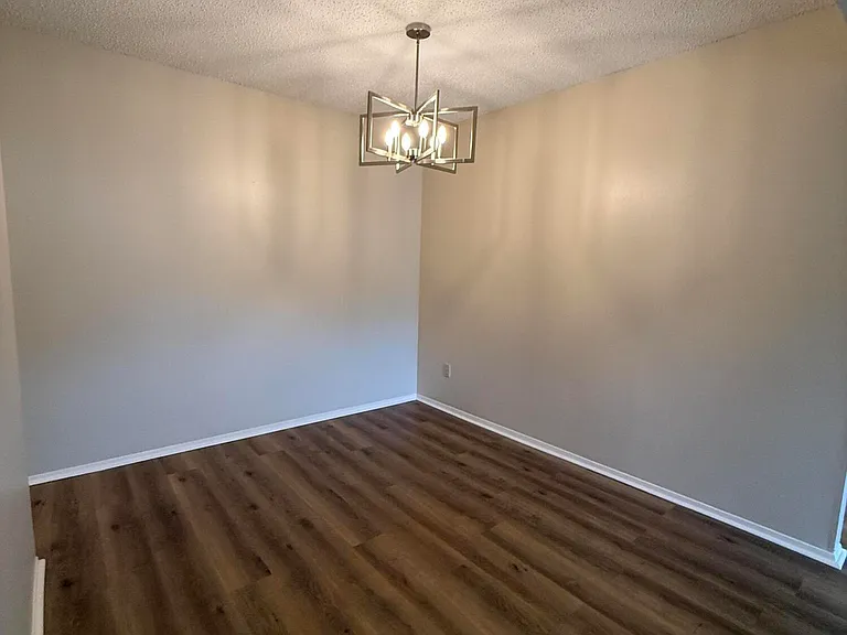 200 High Meadows Blvd #121 — Photo 5