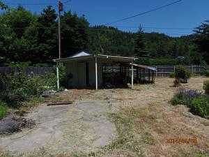 rear storage shed