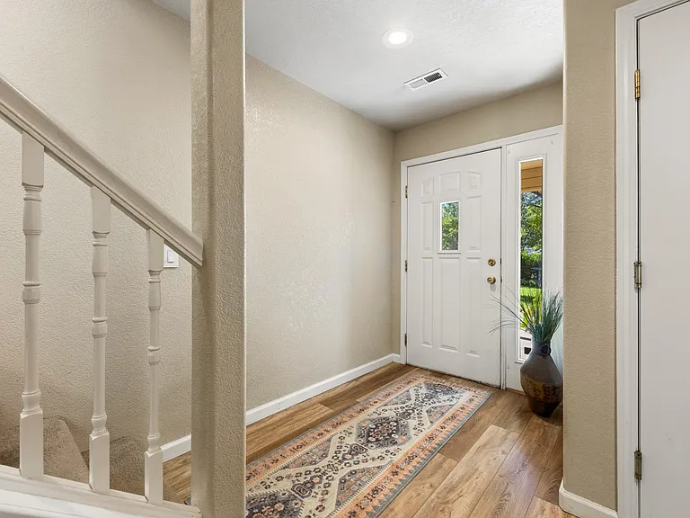 951 Euclid Ave #1 — Photo 6