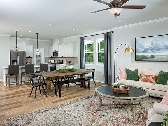 Photo representation of Amelia model. Colors, finishes and options will vary.