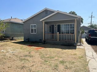 317 N Palm Ave, Rialto, CA 92376