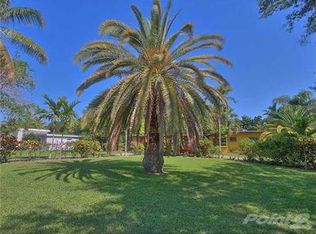 8315 SW 68th St, Miami, FL 33143