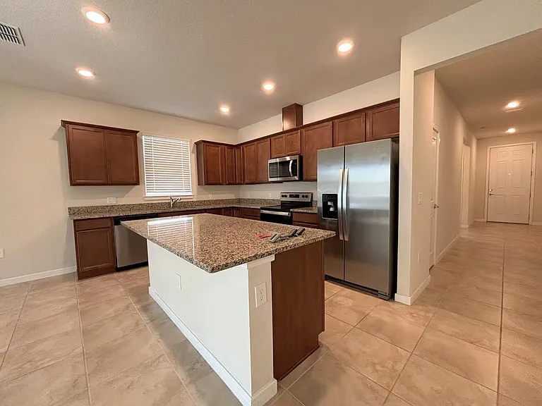 17317 Back Bay Ct — Photo 14
