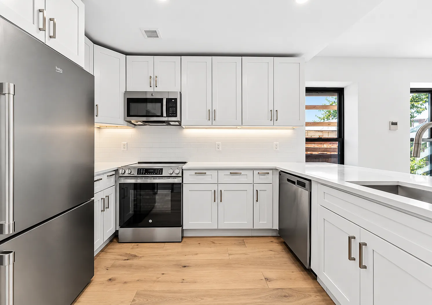 151 Baltic Street — Photo 2