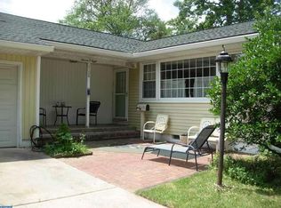 1108 Green Briar Rd, Cherry Hill, NJ 08034