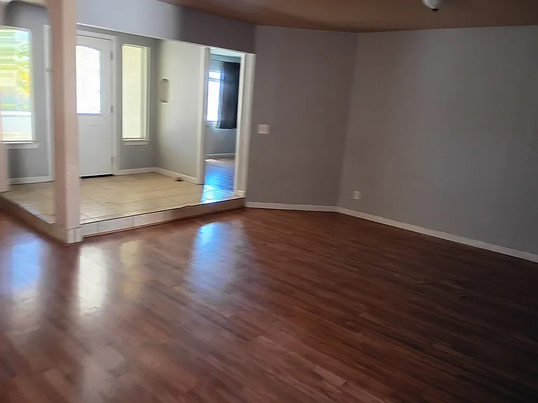 13410 Chinquapin Dr — Photo 3