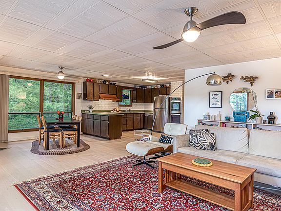 3rd image of 3108 Kiboniki Point Ln