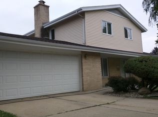 17257 William St, Lansing, IL