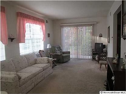 4th image of 51 Rainier Dr