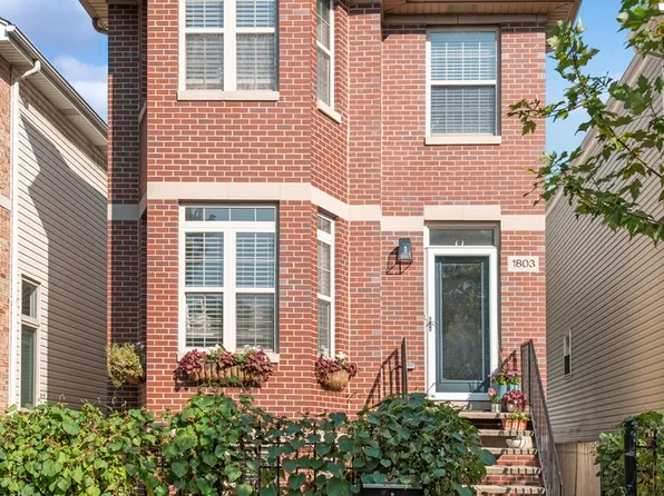 1803 N Fairfield Ave, Chicago, IL 60647