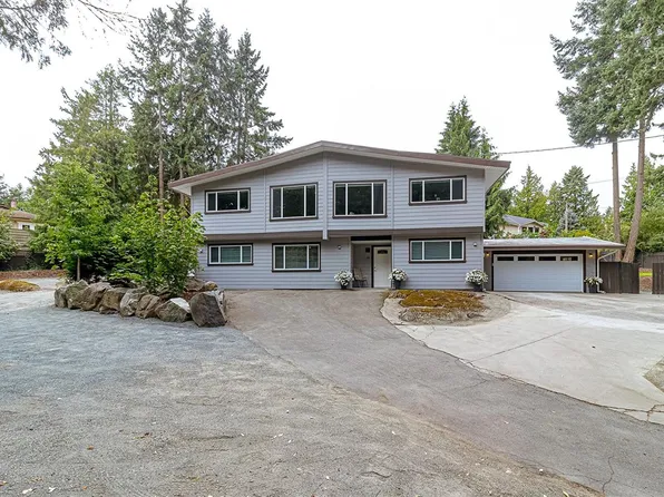 1991 Dean Park Rd, North Saanich, BC V8L 1C2