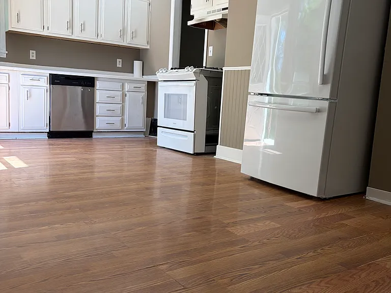 671 Independence Ave N #1 — Photo 3