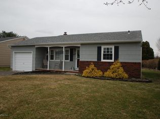 1 Auburn Rd, Toms River, NJ 08757