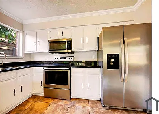 7422 Breccia Dr — Photo 4