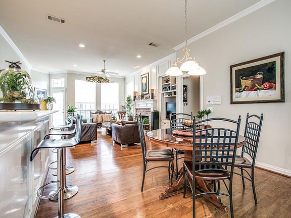 4th image of 4556 Pecan Valley Dr