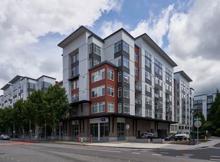 Veloce, Redmond, WA 98052