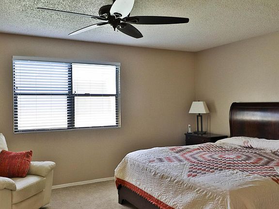 5th image of 25233 S Saddletree Dr