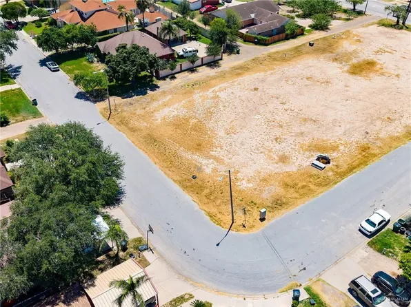 113 N 6th St, Hidalgo, TX 78557