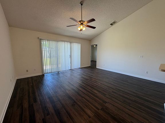 5th image of 4 Serenity Pl #B