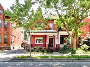 23 Lansdowne Ave, Toronto, ON M6K 2V7