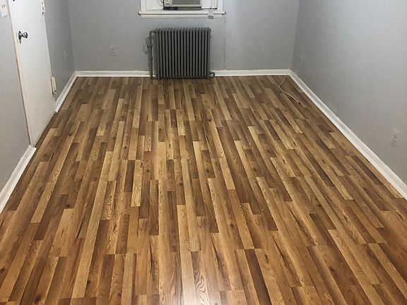 3rd image of 16 Mount Vernon Ave APT 1