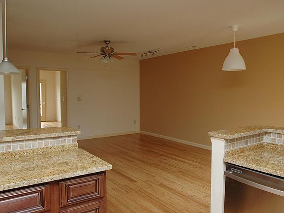 4th image of 1778 Frankford Ave APT 302