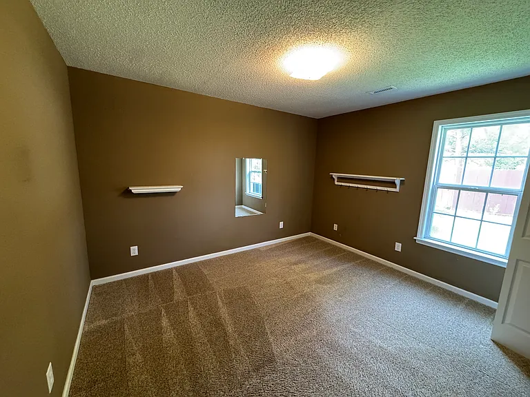 4333 Dew North Ct — Photo 17