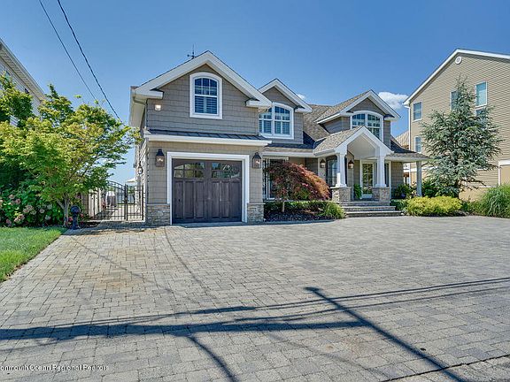 2nd image of 231 S Shore Dr