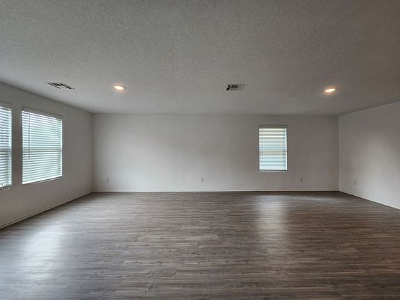 3rd image of 434 Fairy Duster Dr