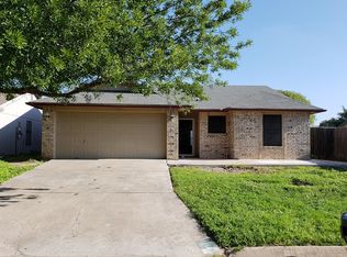 1214 Tres Rios Dr, San Angelo, TX 76903