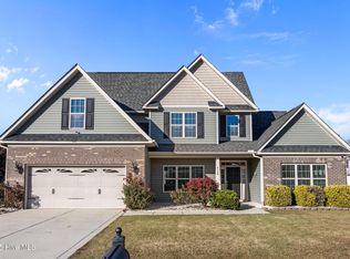 4124 Killarney Dr, Winterville, NC 28590