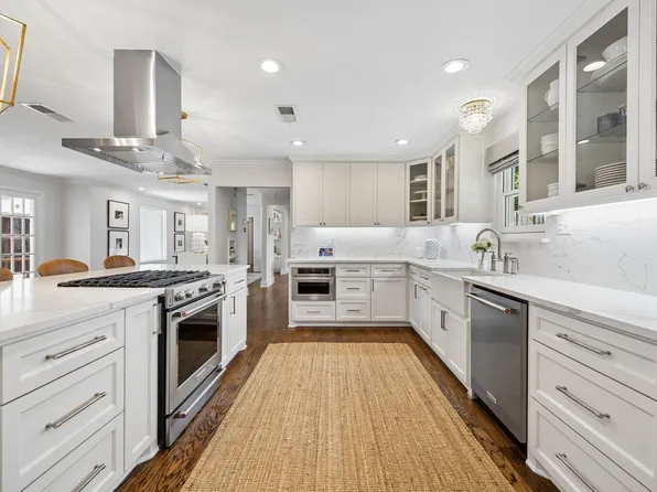 7920 Goforth Rd, Dallas, TX 75238
