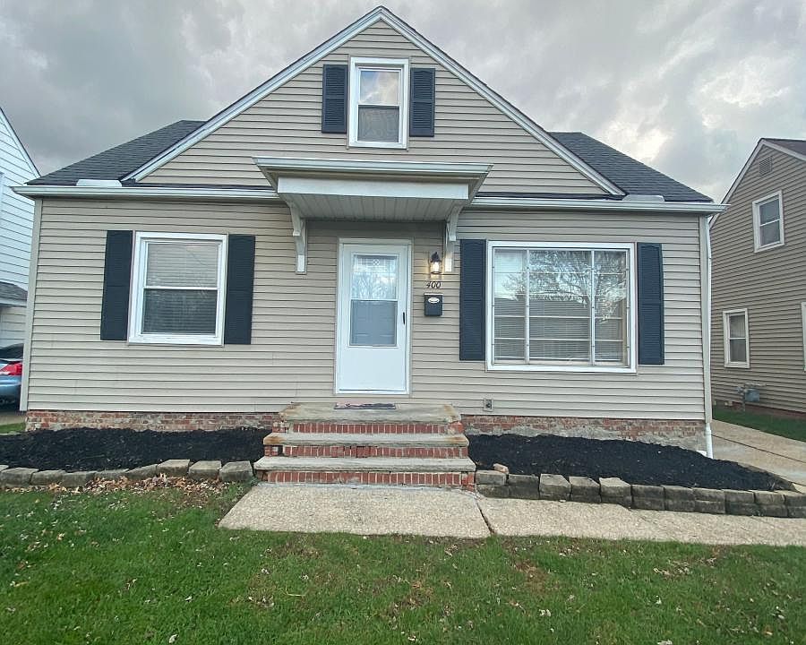 1st image of 400 E 329th St