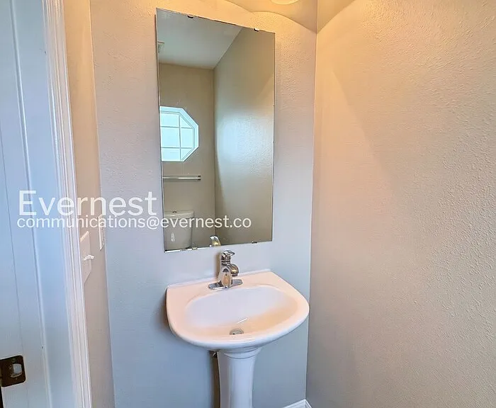 3823 Exeter Ln — Photo 20