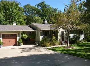 7890 Gildersleeve Dr, Kirtland, OH 44094